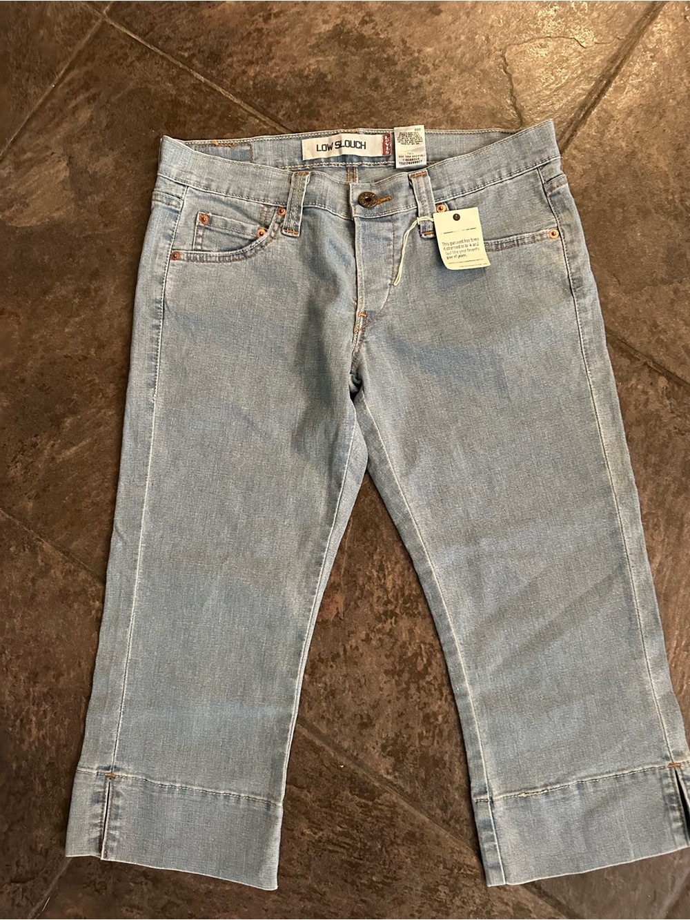Levi's women’s Light Blue Relaxed Crop Jeans